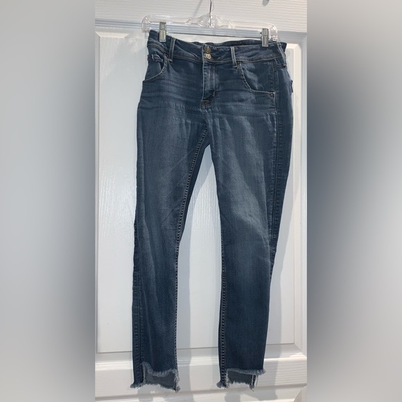 Designer HUDSON boot Cut hem skinny jeans size 27 4 - Picture 8 of 16